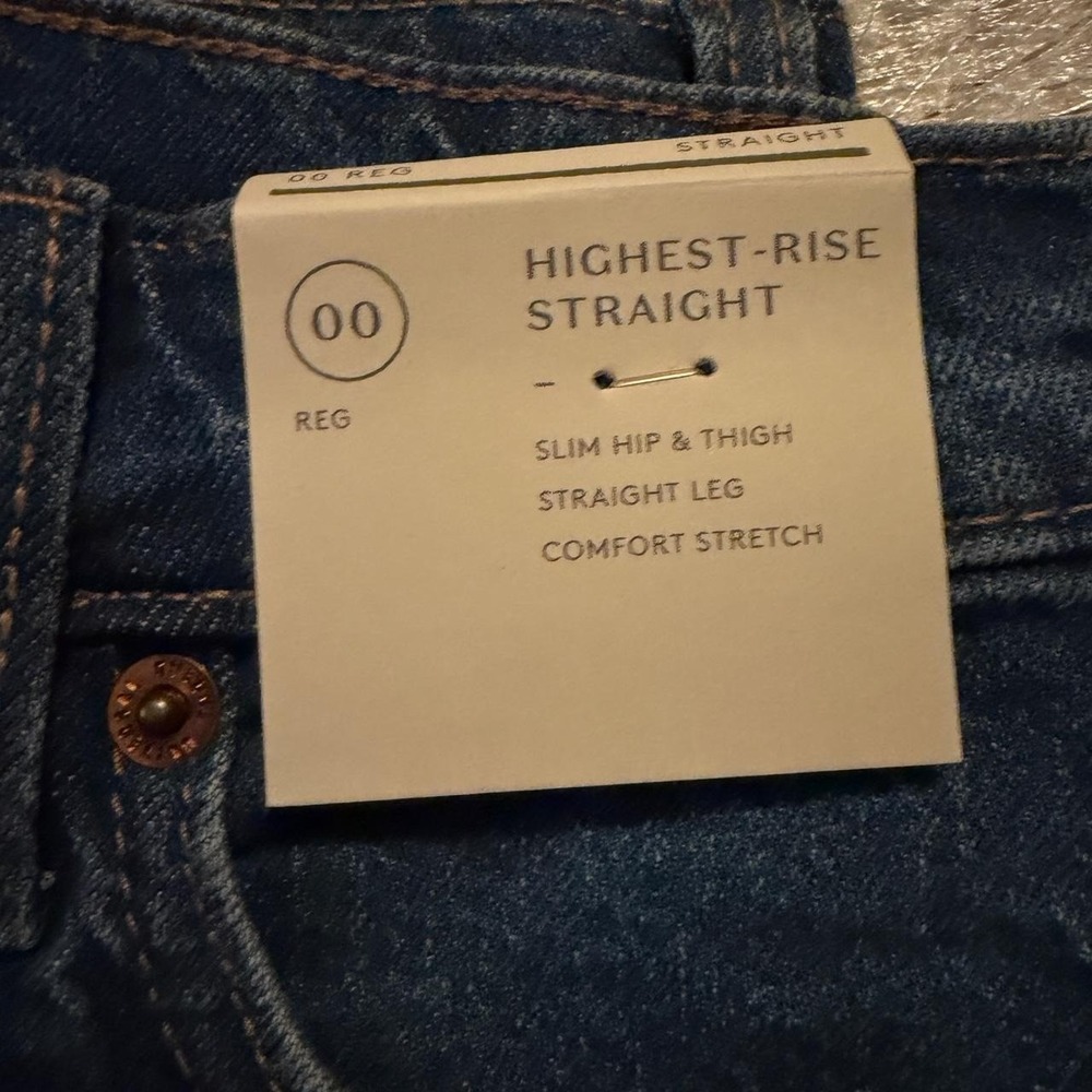 Universal Thread Highest Rise Straight Jeans NWT Size 00 - Picture 5 of 7